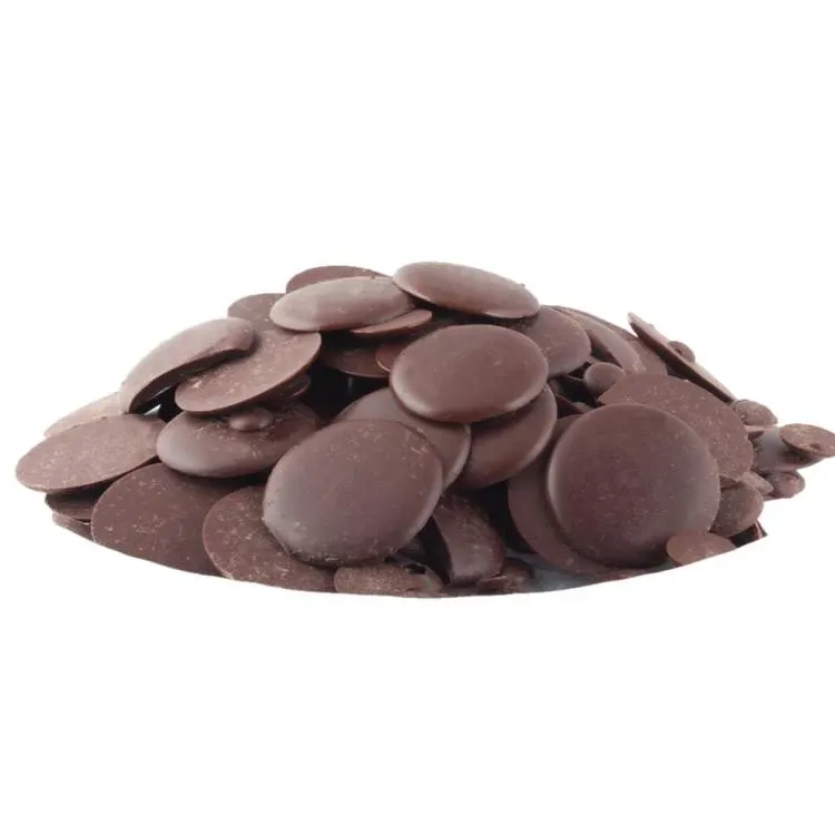 Tmavá poleva SweetArt v balení 500 g na zdobení dortů a cukroví