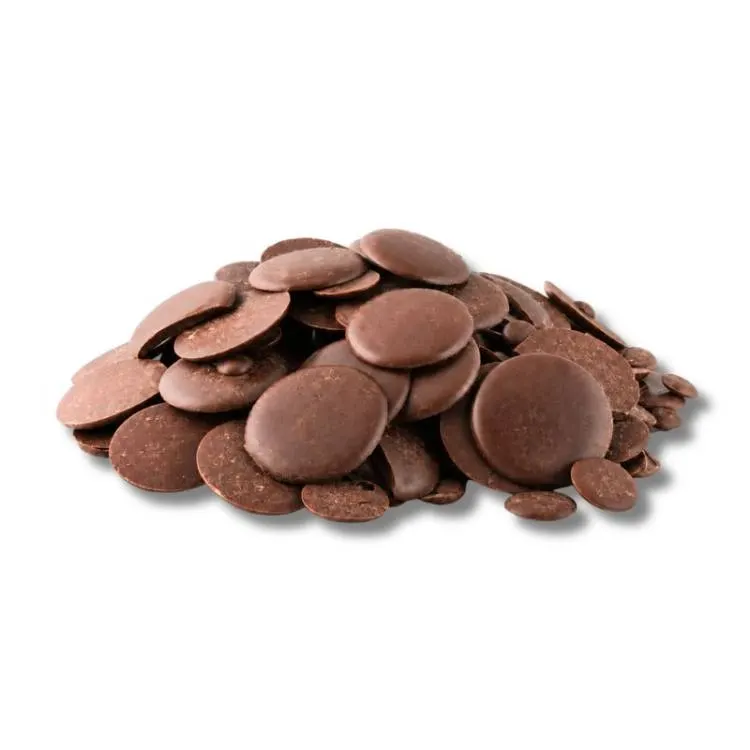 Mléčná cukrářská poleva SweetArt v balení 500 g určená k zdobení dortů a cukroví