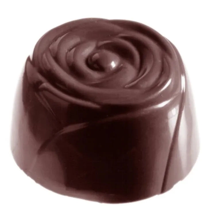 Polykarbonátová forma na pralinky ve tvaru růže od značky Chocolate World pro výrobu čokoládových bonbonů