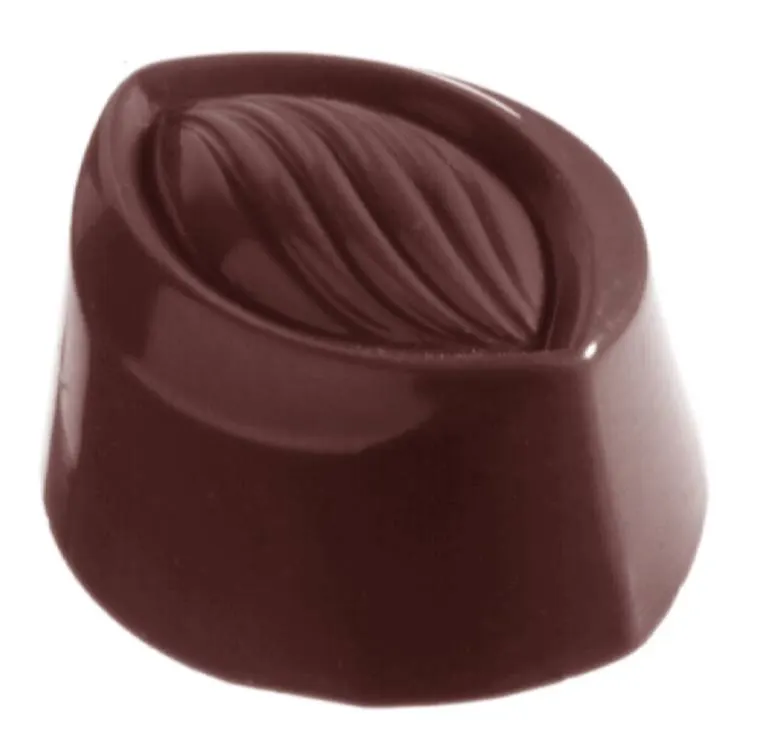 Polykarbonátová forma na pralinky ve tvaru mandle od značky Chocolate World pro výrobu čokoládových bonbonů
