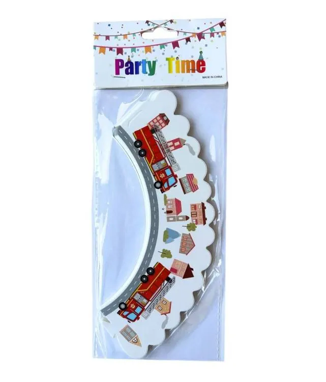Papírové přebaly na muffiny s hasičským motivem od značky PartyDeco, balení 12 kusů