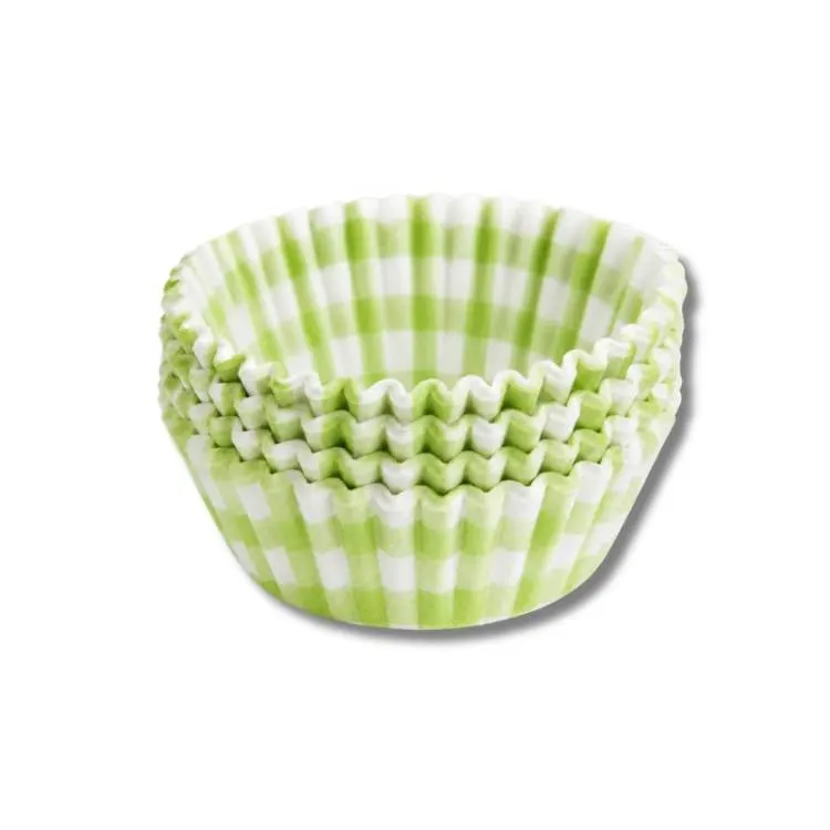Papírové košíčky na muffiny se zeleným kostičkovaným vzorem v balení 100 kusů pro pečení muffinů a cupcakes