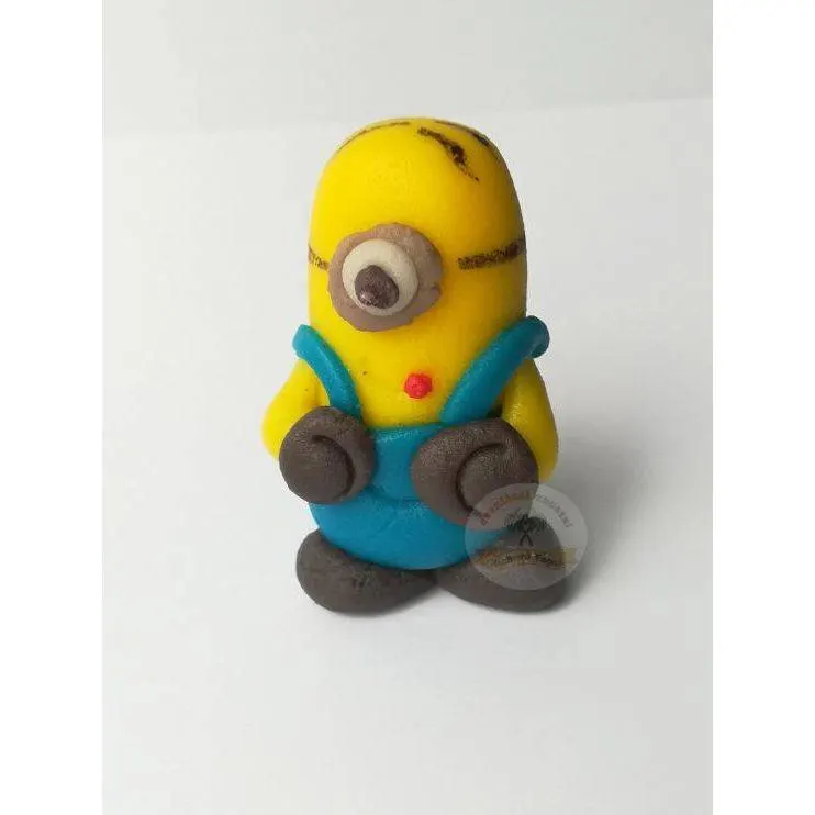 Figurka Mimoň z kokosové hmoty od značky Fagoš, 5 cm, na zdobení dětských dortů