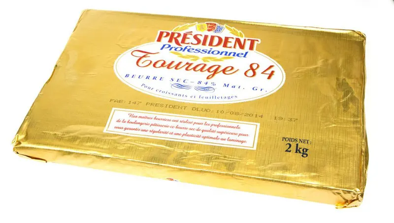 Francouzské máslo Président Professionnel 84% tuku chlazené v balení 2 kg vhodné pro pečení a přípravu krémů