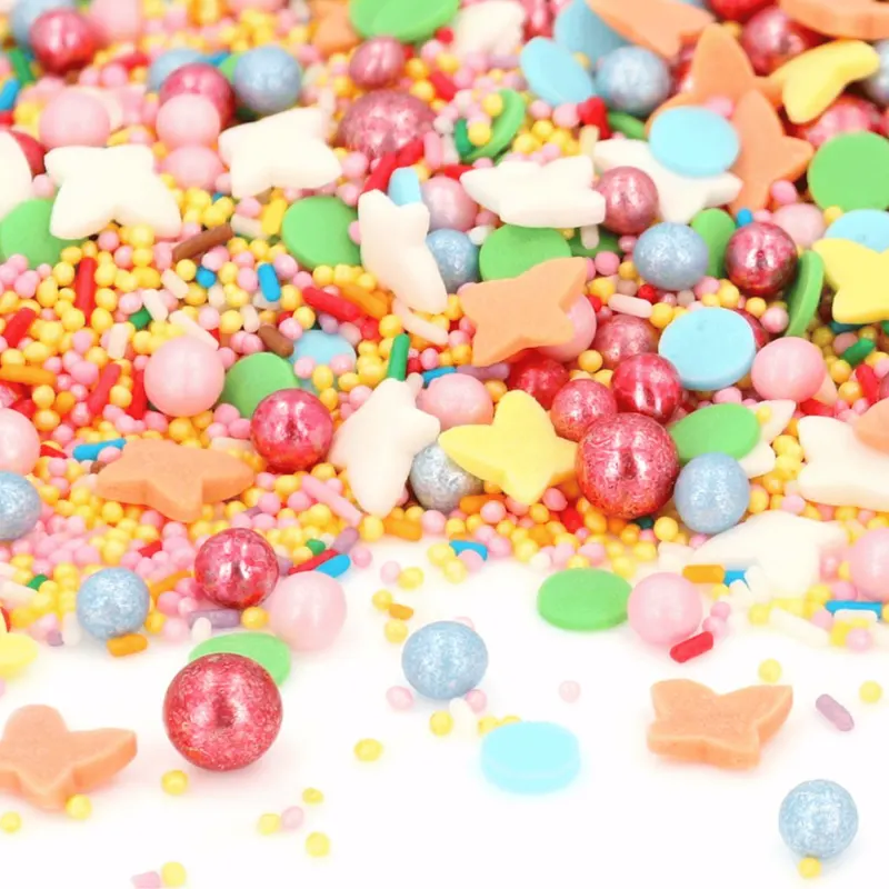 Cukrářské zdobení Butterfly Dance MIX od značky Cake Masters v sáčku o hmotnosti 80 g, vhodné na cukroví a dorty