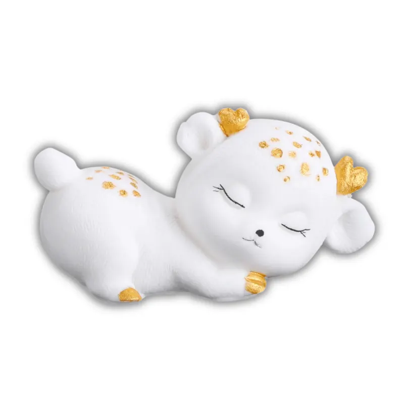 Cukrová dekorace ve tvaru malého jelena od značky Cake Masters na zdobení dortů a cukrářských výrobků