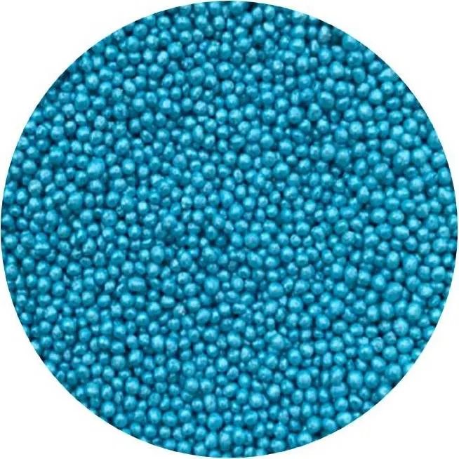 Cukrové perličky světle modré metalické o průměru 2 mm, balení 1 kg, pro zdobení dortů a cukrářských výrobků