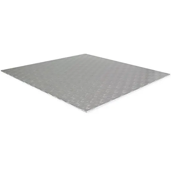 Stříbrná čtvercová dortová podložka PME o rozměru 33x33 cm pro stabilní podání dortu