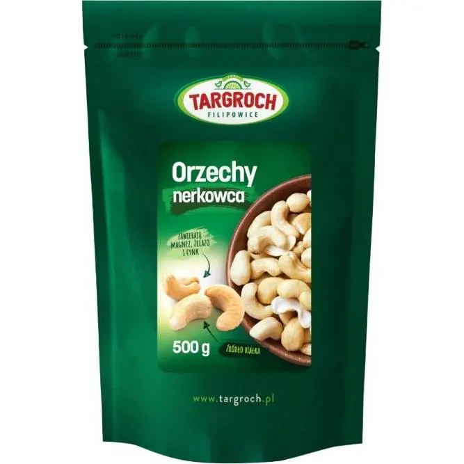 Kešu ořechy v balení 500 g od značky Targroch, jemně nasládlé a krémové, vhodné do cukrářství i jako svačina