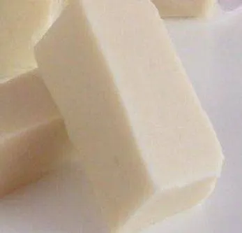 Pravý marcipán SweetArt s 50 % mandlí na modelování ozdob, figurek a potahování dortů