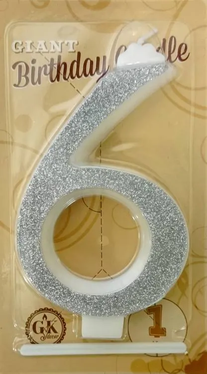Velká stříbrná svíčka číslo 6 na dort výšky 13 cm pro oslavu šestých narozenin