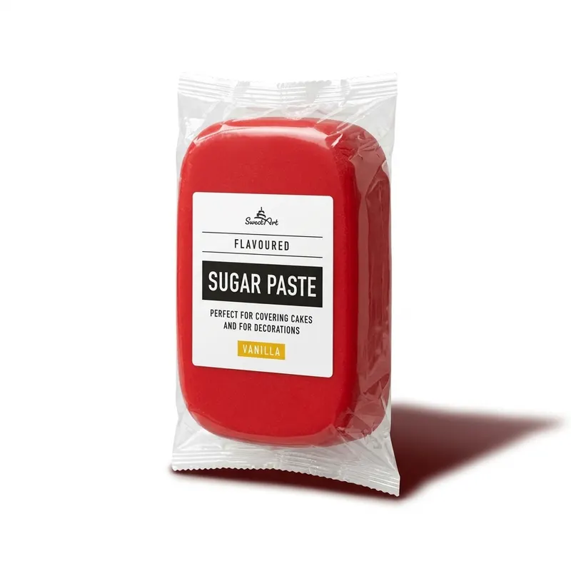 Červená vanilková potahovací hmota SweetArt o hmotnosti 250 g na dorty a dekorace
