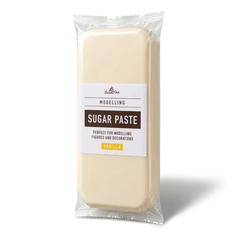 Bílý vanilkový modelovací fondán SweetArt na dort v balení 1 kg