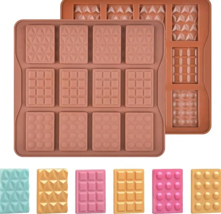 Silikonová forma na 12 mini čokoládových tabulek, vhodná i pro fondán, isomalt a želatinu