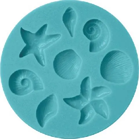 Silikonová formička ve tvaru mušle o rozměrech 1,5 x 2,5 cm pro modelování fondánu, marcipánu a čokolády od značky Cakesicq