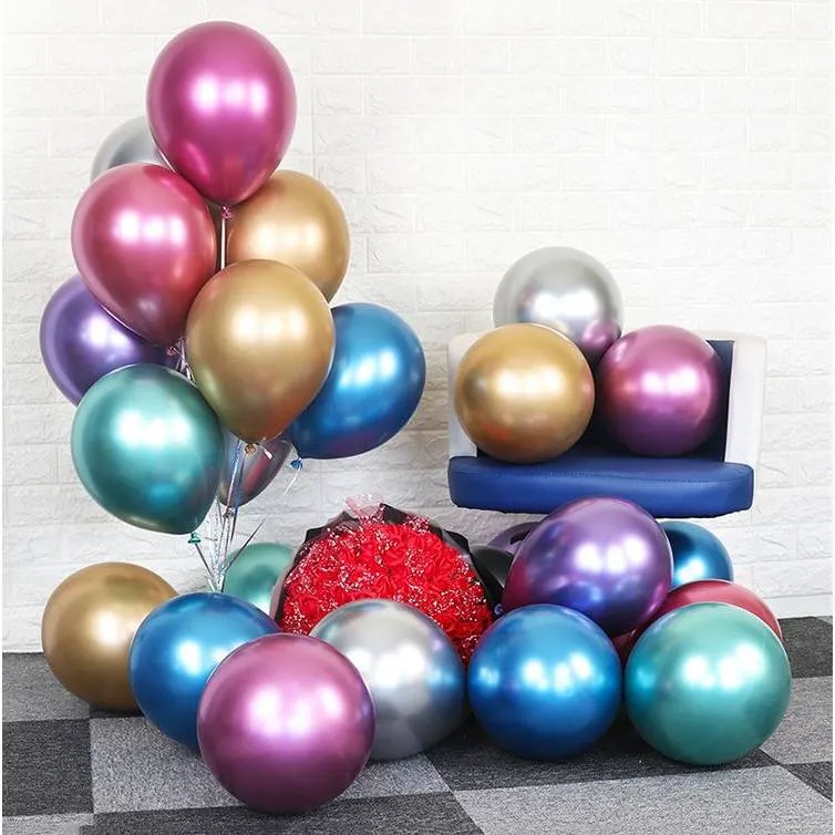 Metalické latexové balónky 25 cm v balení 50 kusů od značky Cakesicq na oslavy a dekoraci
