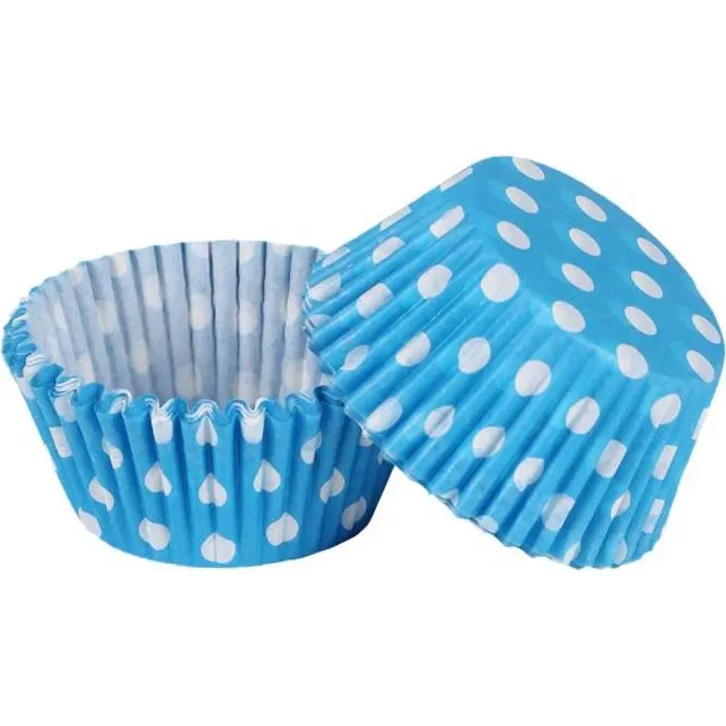 Papírové cukrářské košíčky s puntíkovaným vzorem o rozměru 50x30 mm, balení 50 kusů na muffiny a cupcakes