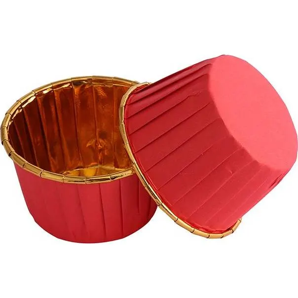 Červené papírové košíčky na muffiny s pevným okrajem, velikost 50x39 mm, balení 100 kusů od značky Cakesicq