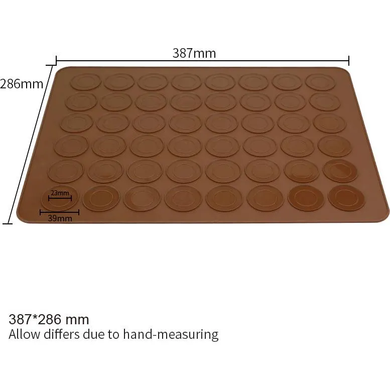 Silikonová forma na makronky od značky I love Cakes pro přípravu až 48 kusů drobných dezertů