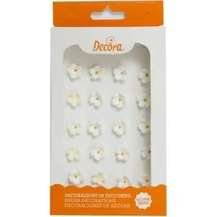 30 cukrových dekorací ve tvaru malých bílých kytiček od značky Decora na zdobení cupcaků a dortíků