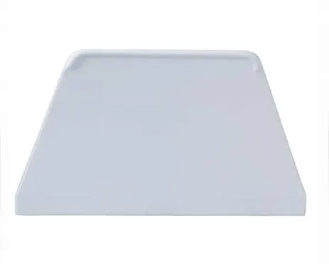 Velká tvrdá bílá cukářská karta 21,5 x 13 cm na roztírání krémů, těst a hmot
