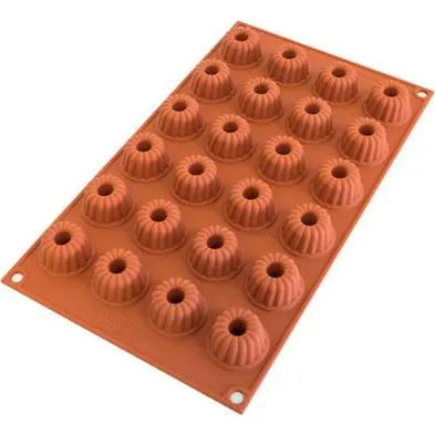Silikonová forma na 18 mini bábovek o objemu 17,5 ml od značky Silikomart pro pečení malých porcí