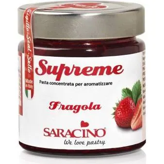 Ochucovací pasta s jahodovou příchutí od značky Saracino v balení 200 g pro ochucení krémů a těst