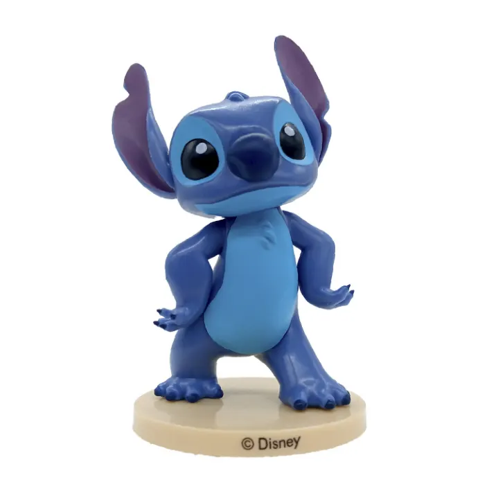 Figurka Stitch z Disney postavičky výšky cca 9 cm od značky Dekora na zdobení dortu