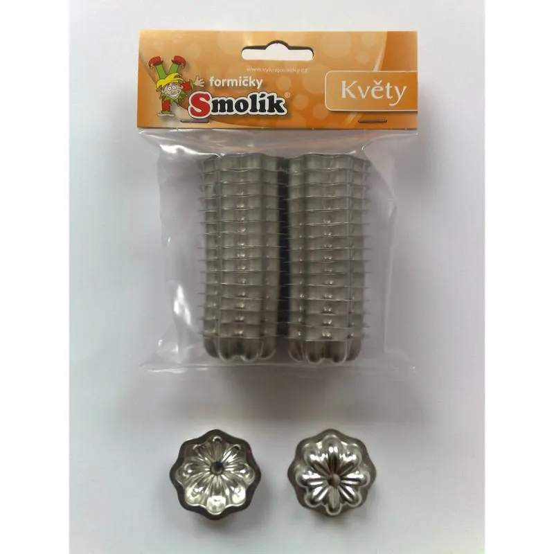 Sada 20 kusů květinových formiček na cukroví od značky Smolík z pocínovaného plechu s vyklápěcí konstrukcí