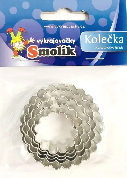 Sada pěti vroubkovaných vykrajovátek ve tvaru koleček pro cukroví, marcipán a modelovací hmotu