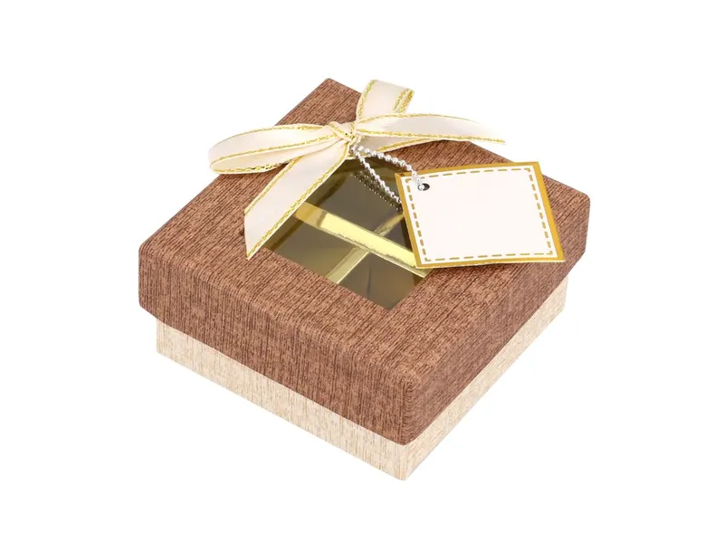 Kartonová krabička na pralinky v zlaté a hnědé barvě o velikosti 8 cm od značky Cake Masters