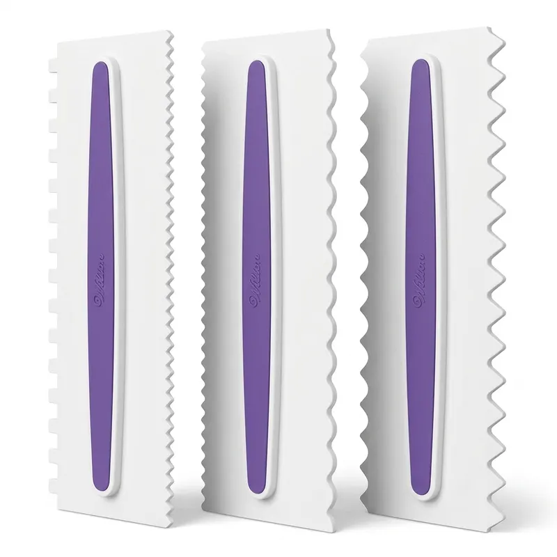 Sada zdobících stěrek Wilton Icing Comb 3 ks