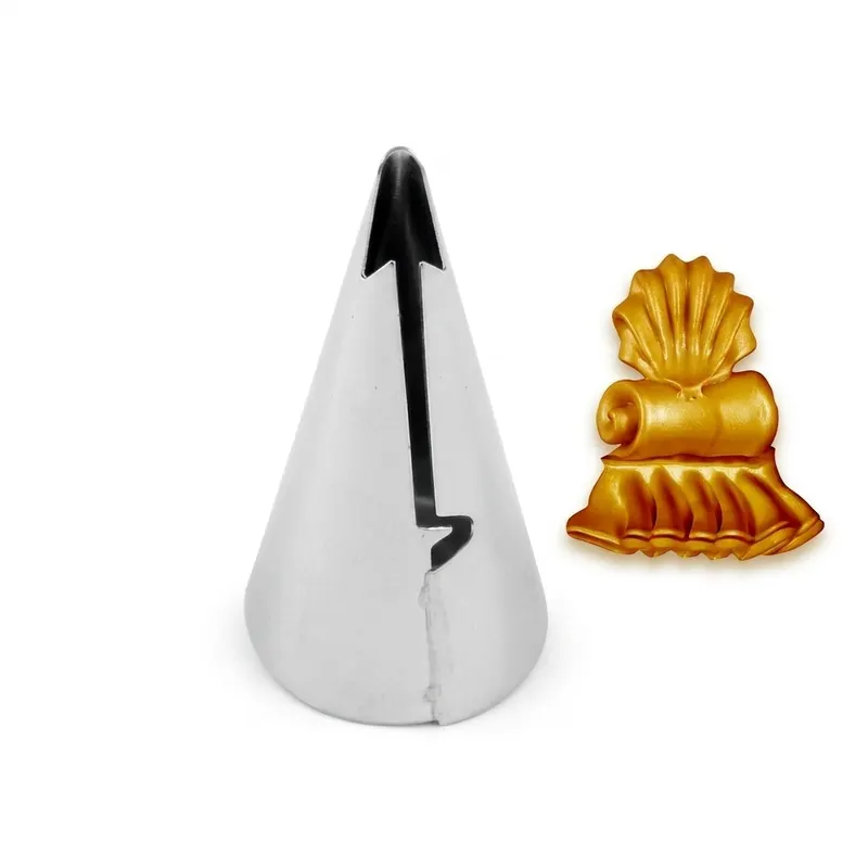 Zdobící špička nerez speciál, průměr 1,8 cm, v. 3,6 cm, 1 ks
