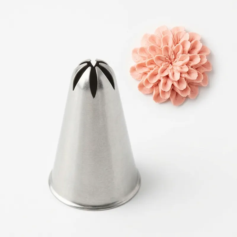 Zdobící špička nerez, průměr 2,5 cm, výška 4,5 cm, 1 ks