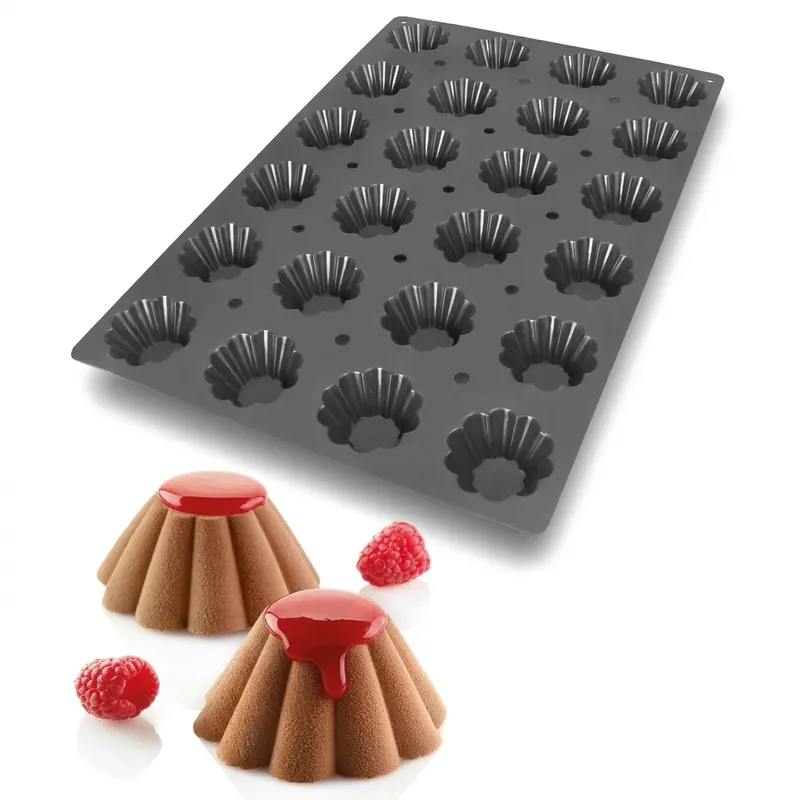 Silikonová forma na 24 mini bábovek, průměr 7,9 cm