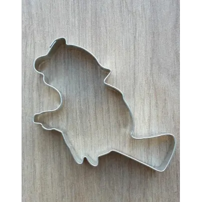 Vykrajovátko čarodějnice Halloween z pocínovaného plechu